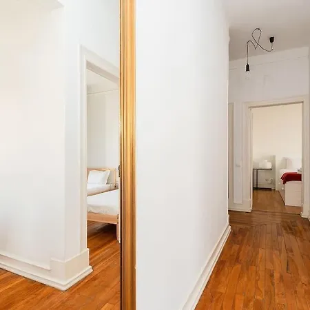 Апартаменты Central & Sunny Flat In *